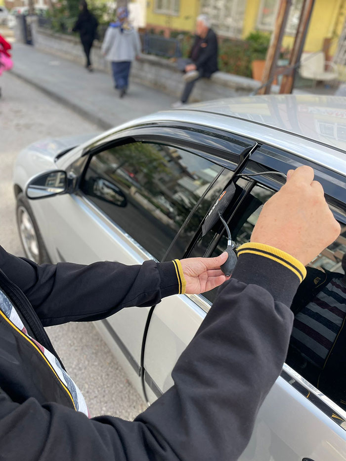 Kozlu Oto Kilitçisi